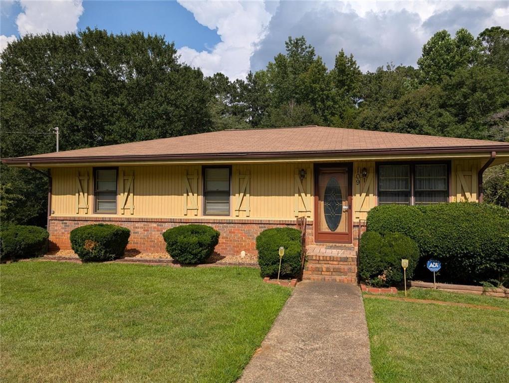 109 7th Street St., Carrollton, GA 30117