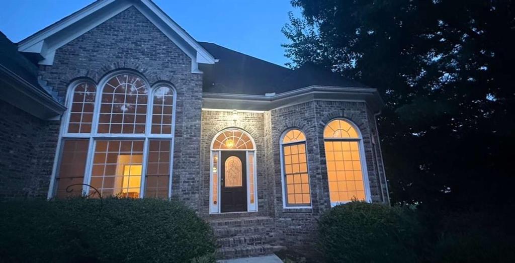 2697 Mayfield Dr., Lawrenceville, GA 30043