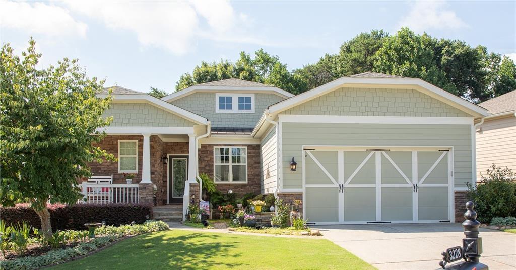 3228 Black Gum Ln., Gainesville, GA 30504