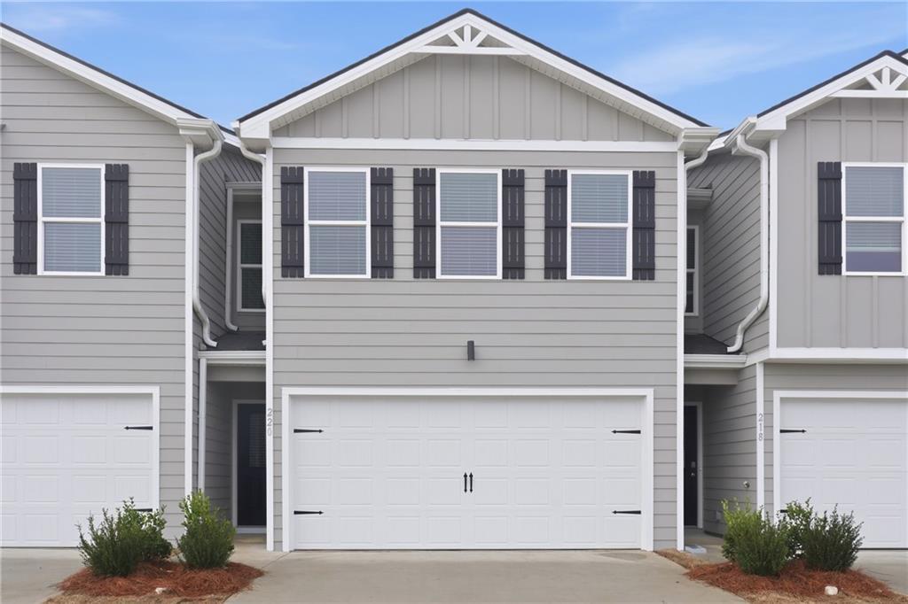 220 Norchester Ave., Hogansville, GA 30230