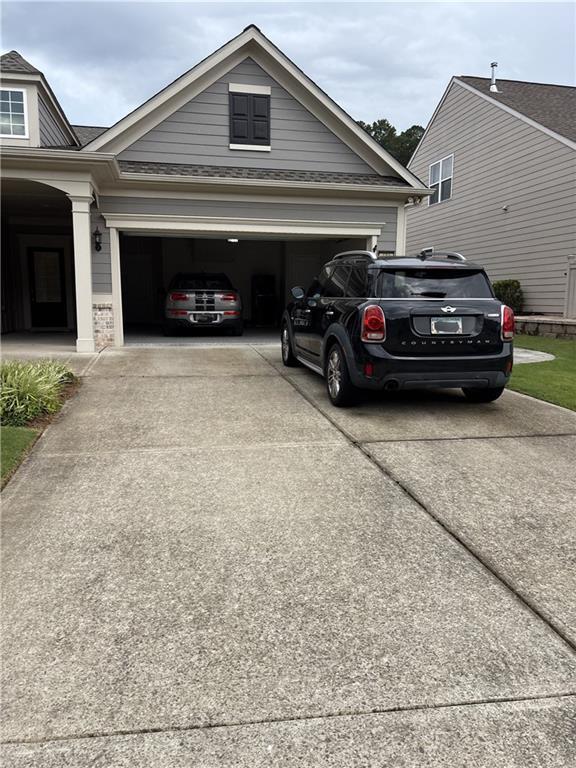 124 Wood Hollow Dr., Woodstock, GA 30188