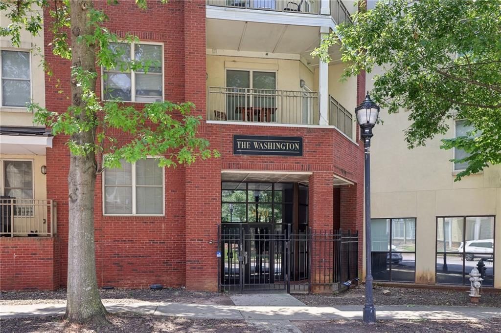 870 Mayson Turner Rd. #1208, Atlanta, GA 30314