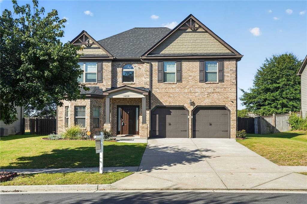 3559 Lake End Dr., Loganville, GA 30052