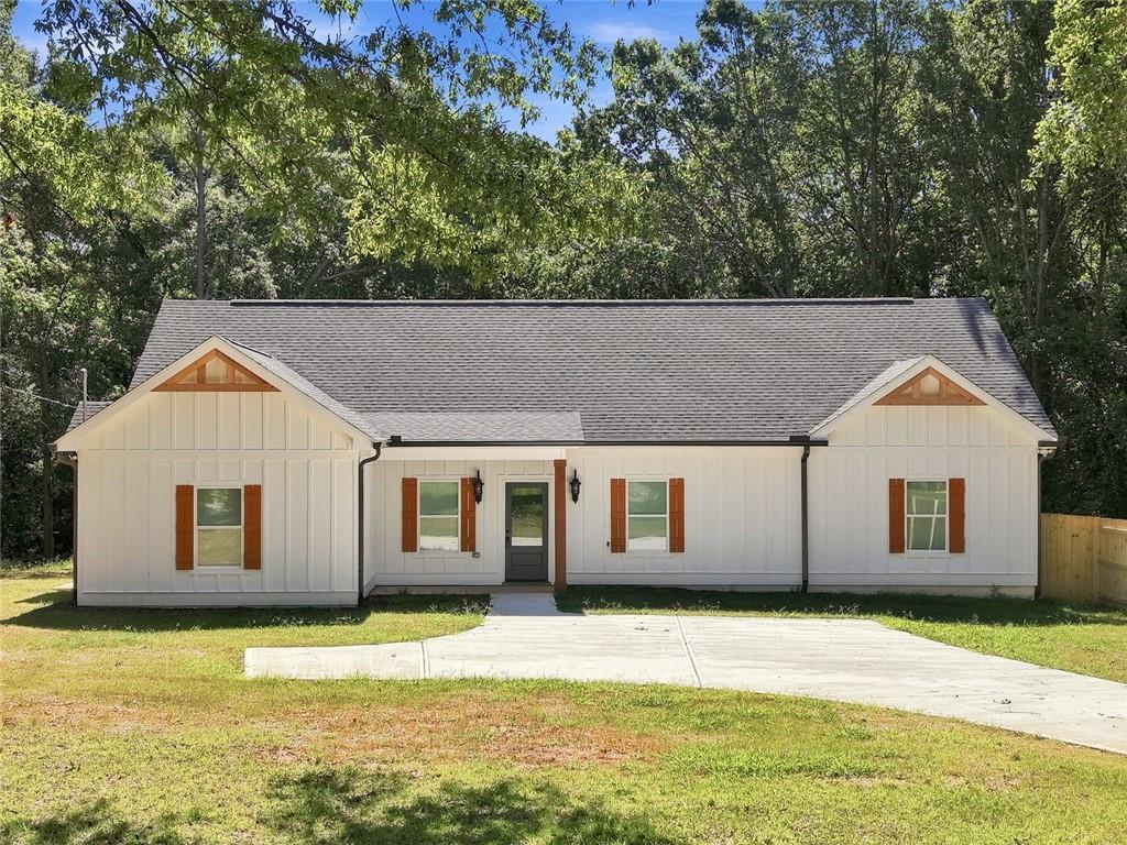 12C Sixth St., Griffin, GA 30223