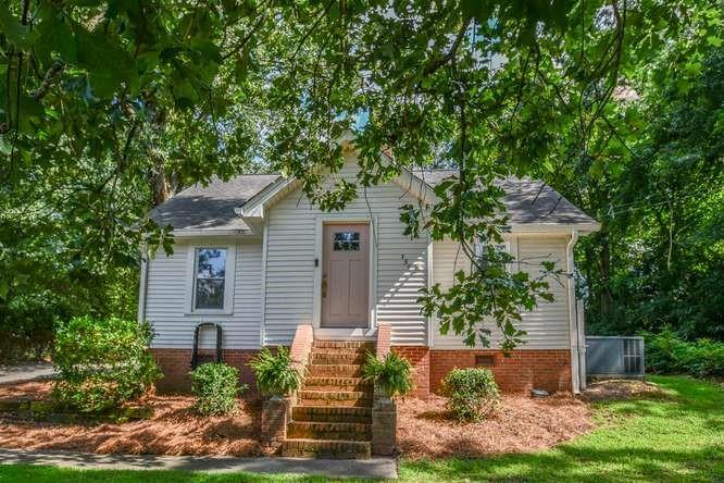 155 Mountain View Dr., Gainesville, GA 30501