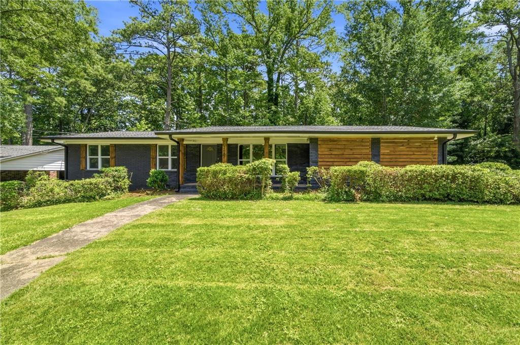 2682 Westchester Dr., East Point, GA 30344