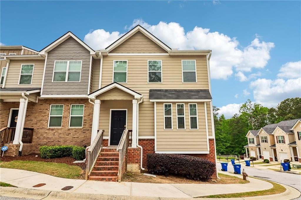 6253 Rockaway Rd., Atlanta, GA 30349