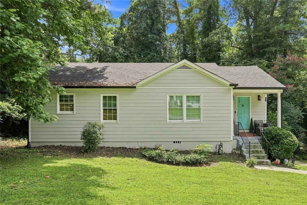 2740 Dale Creek Dr., Atlanta, GA 30318