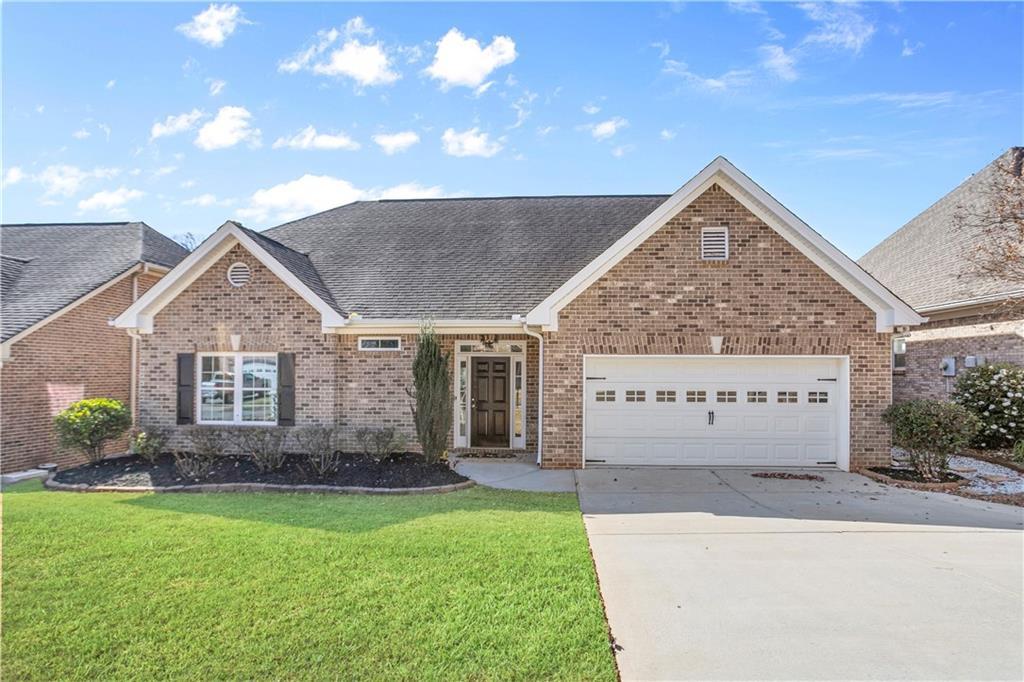 726 Retreat Woods Way, Dacula, GA 30019