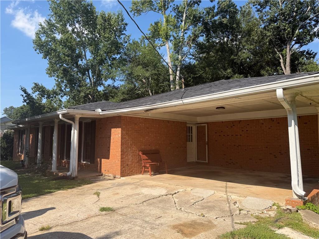 3941 Lauada Dr., Douglasville, GA 30135