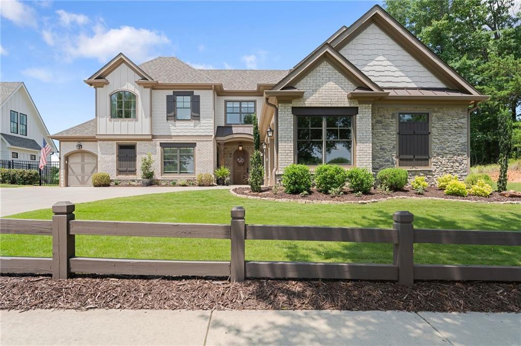 6866 S Bluff Ct., Gainesville, GA 30506