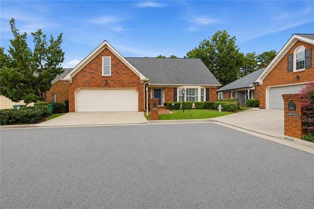 New Homes with Master Bedrooms on the 1st Floor That Attend Briarlake Elementary School: August 8th to August 14th