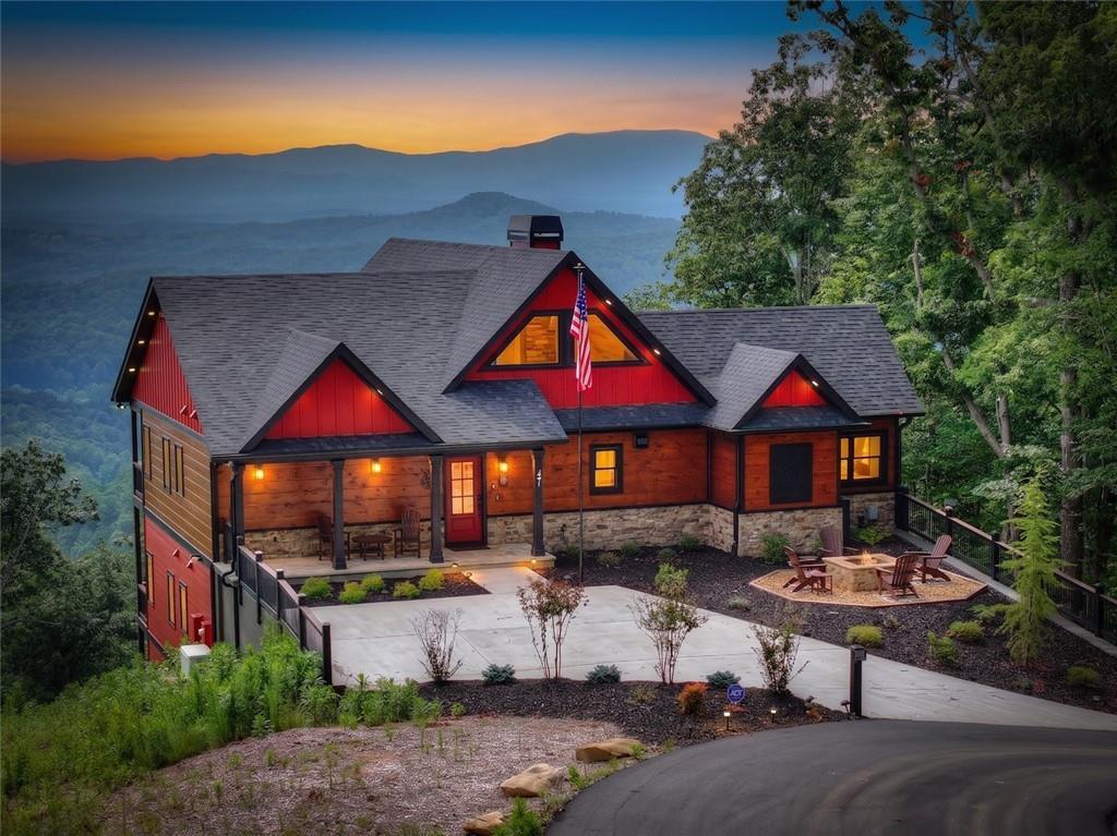 401 Kittatinny Dr., Mineral Bluff, GA 30559
