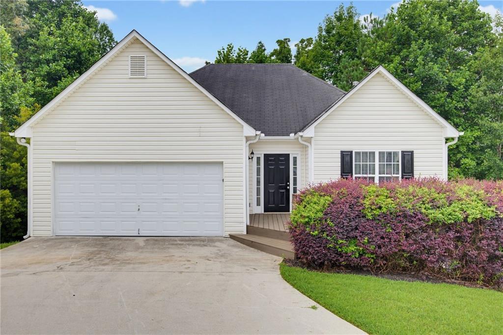 317 St Charles Ave., Dallas, GA 30157