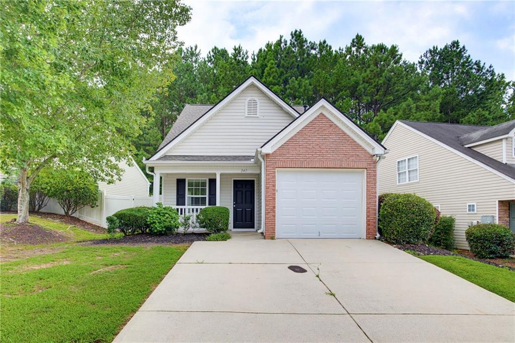247 Silver Ridge Dr., Dallas, GA 30157
