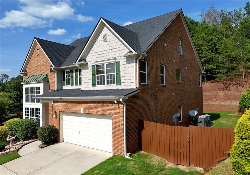6015 Thrasher Ct., Cumming, GA 30028