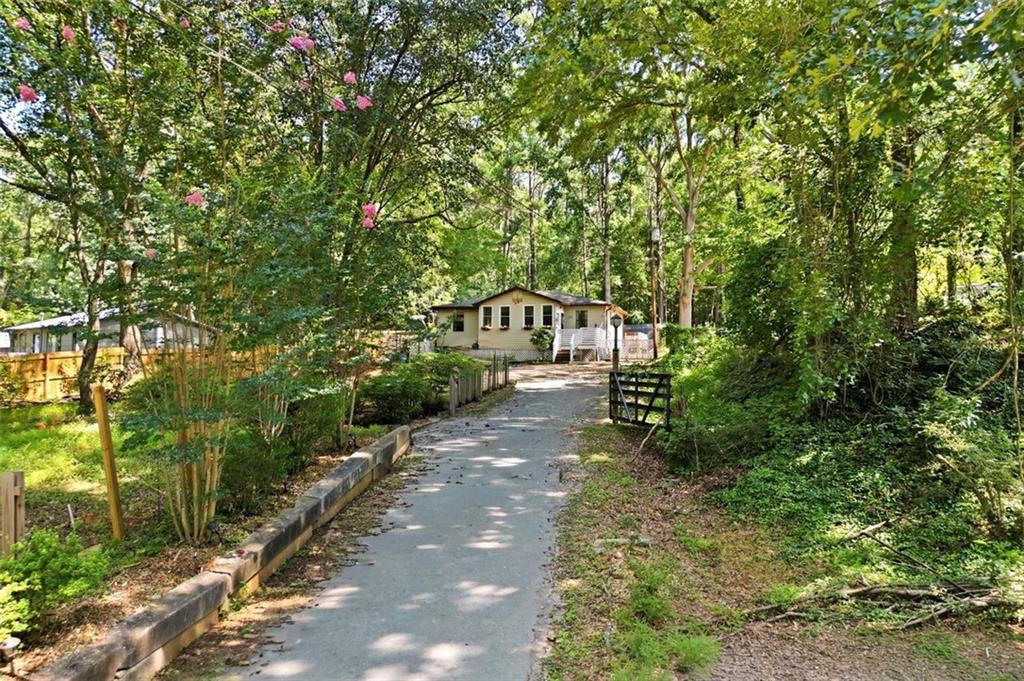 80 Belair Dr., Stockbridge, GA 30281
