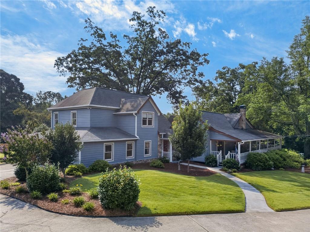 1111 Bakers Bridge Rd., Douglasville, GA 30134