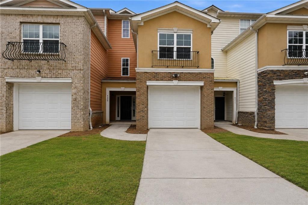 4299 Notting Hill Dr., Atlanta, GA 30331