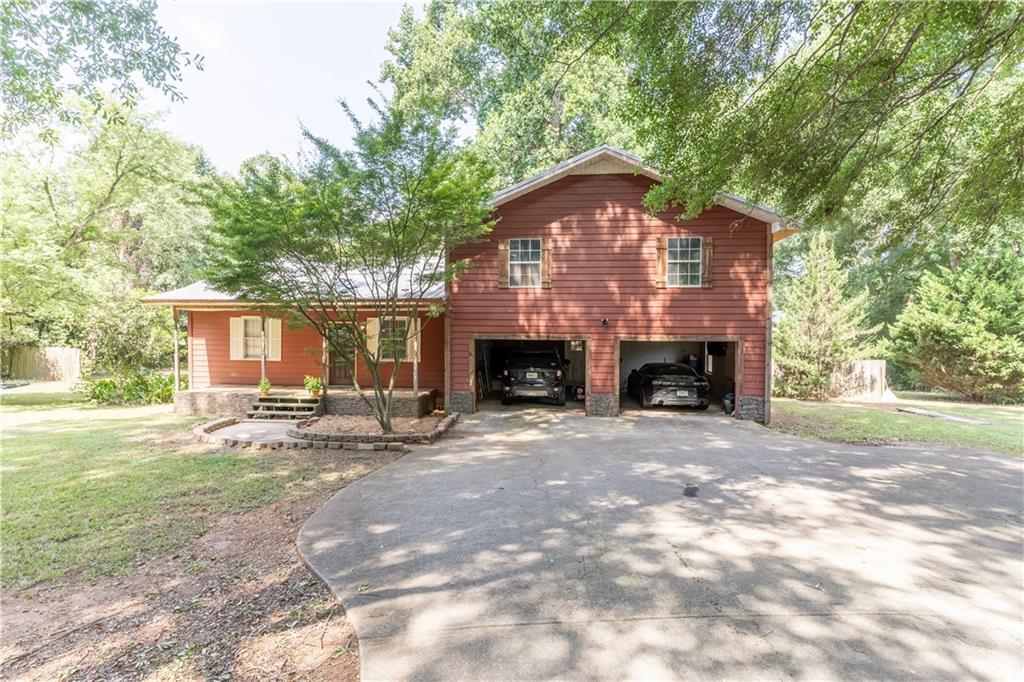 111 Willow St., Commerce, GA 30529