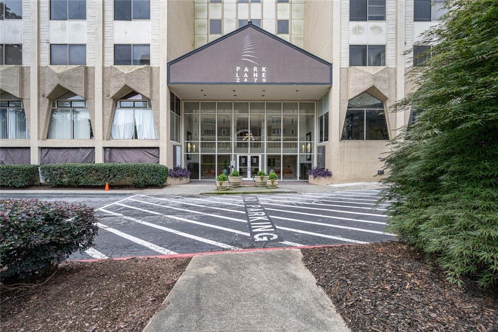 2479 Peachtree Rd. #1808, Atlanta, GA 30305