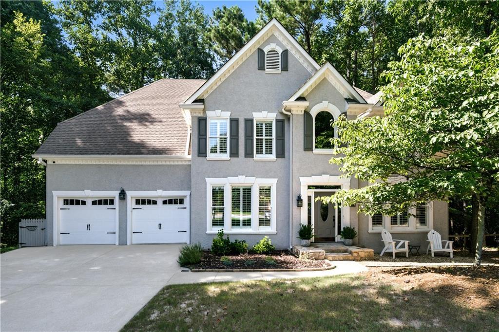 1053 Longwood Dr., Woodstock, GA 30189