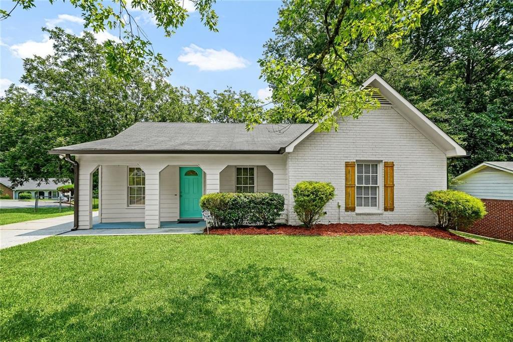 8426 Alden Dr., Riverdale, GA 30274