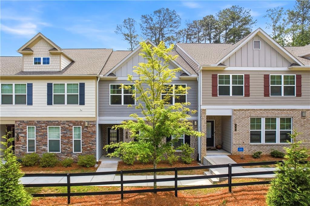 7031 Cedar Glen Rd., Atlanta, GA 30360