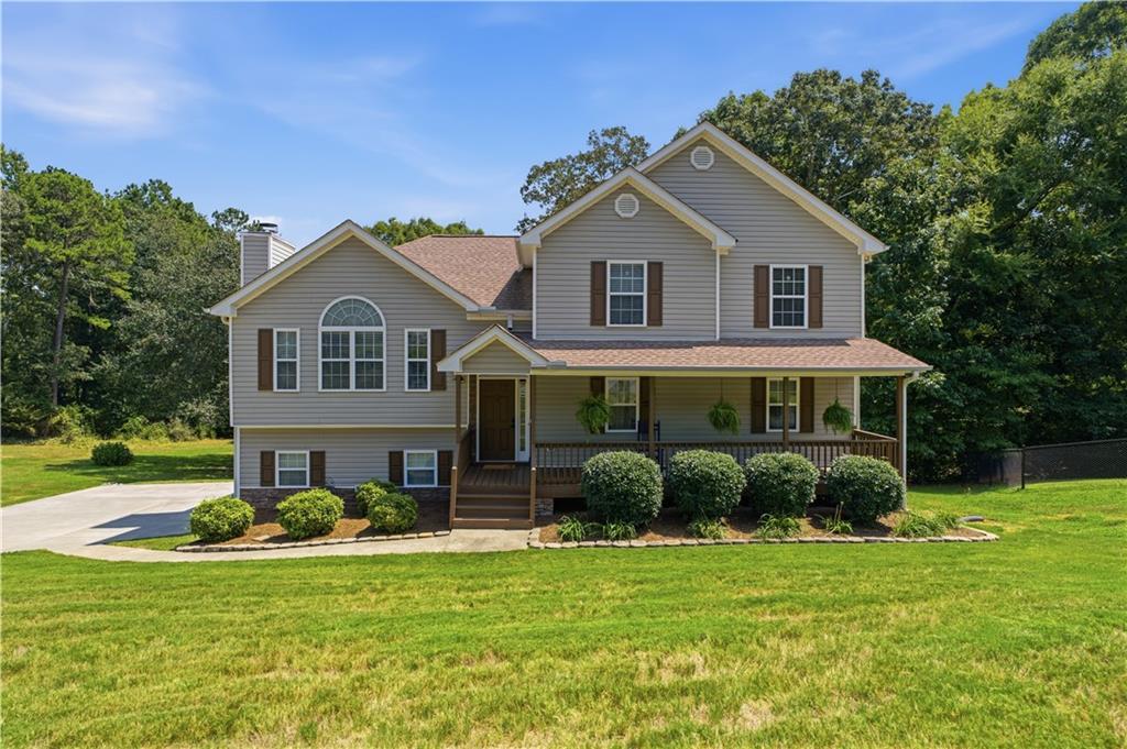 71 Hopkins Farm Dr., Adairsville, GA 30103