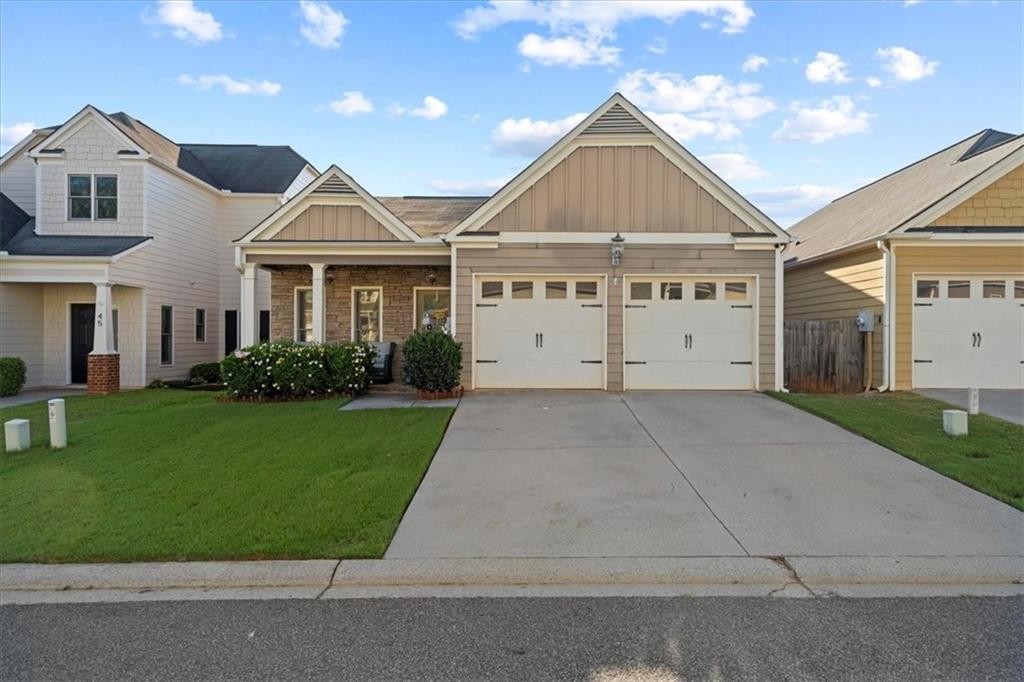 47 Celtic Ct., Adairsville, GA 30103