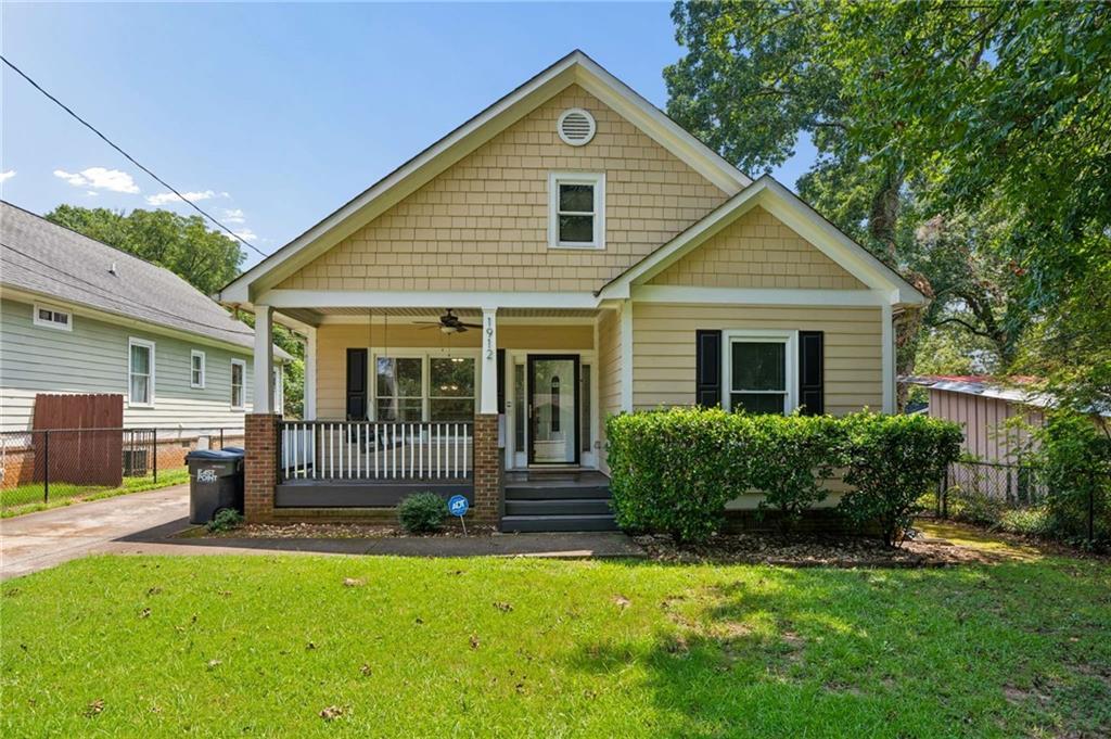 1912 E Farris Ave., East Point, GA 30344