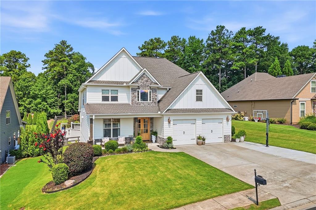1128 Blankets Creek Dr., Canton, GA 30114