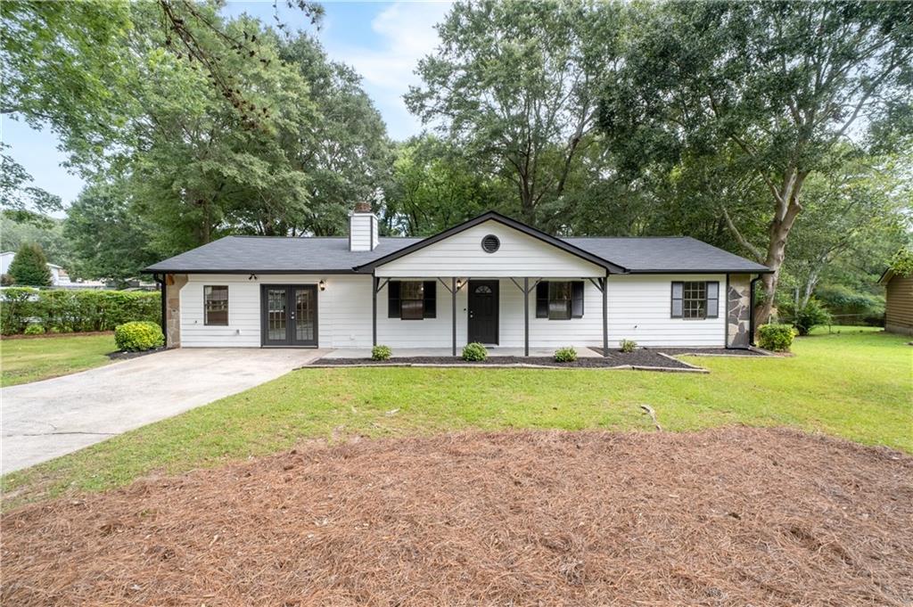 1526 Haynes Ct., Grayson, GA 30017