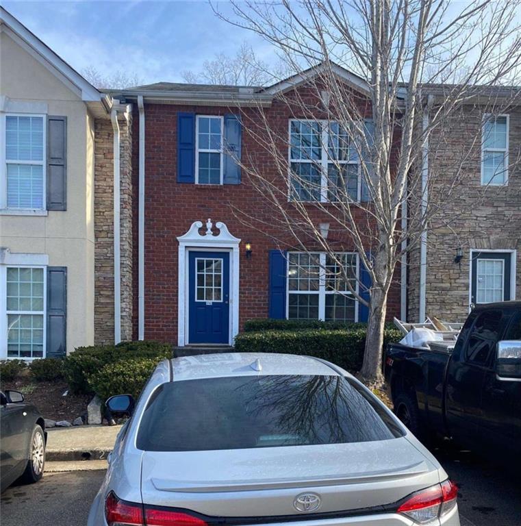 2752 Valley Green Dr., Gainesville, GA 30504