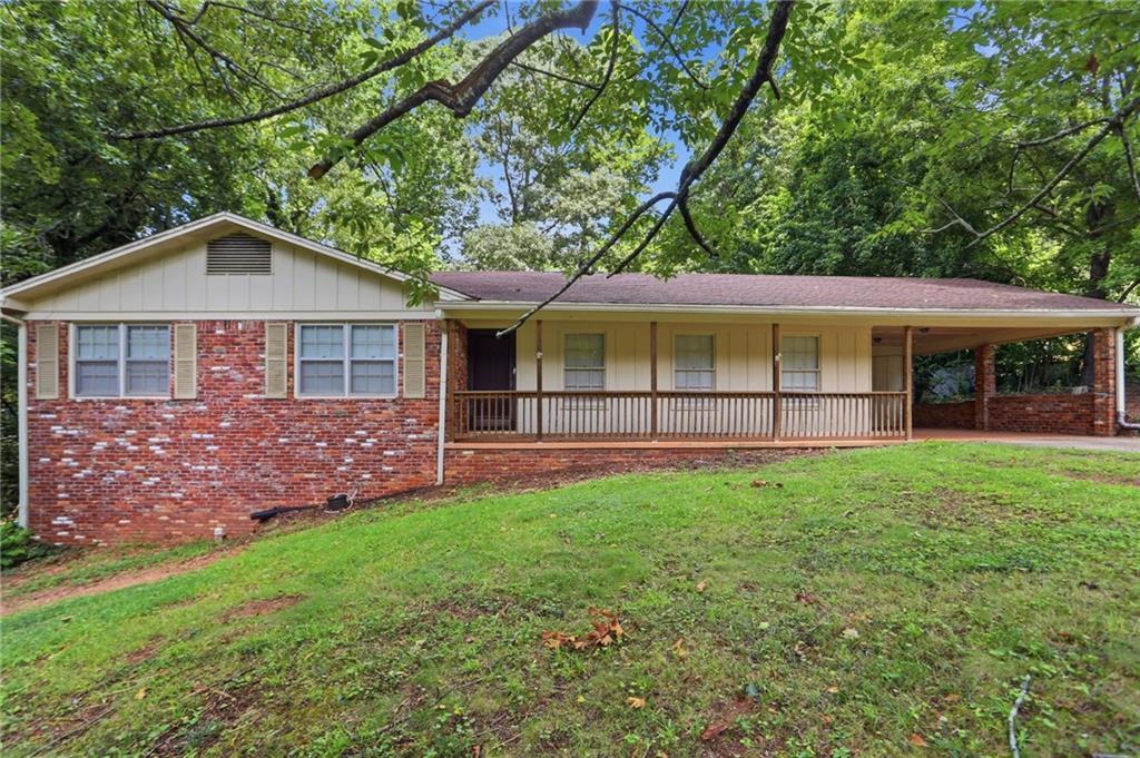 3518 Meadow Ln., Gainesville, GA 30506
