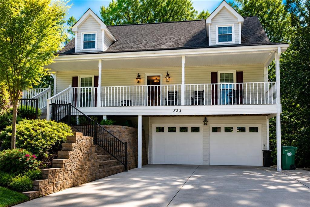 823 Ridge Ave., Stone Mountain, GA 30083