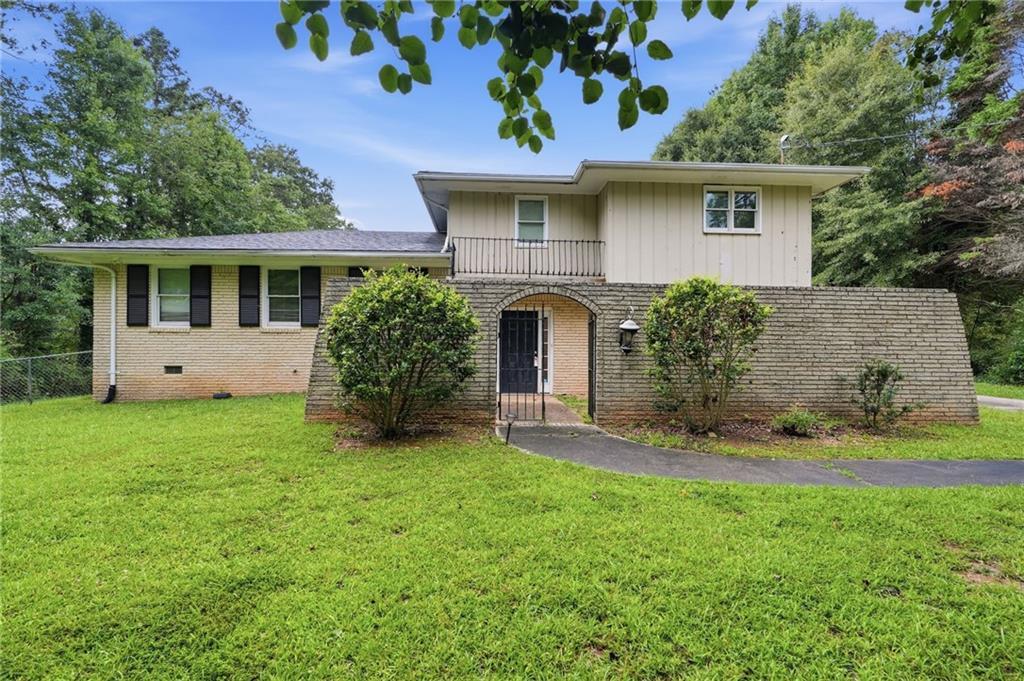 7037 Dalmatia Dr., Riverdale, GA 30296