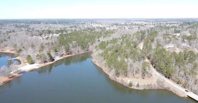 12425 Panhandle Rd., Hampton, GA 30228