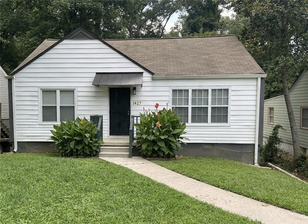 1427 Westmont Rd., Atlanta, GA 30311