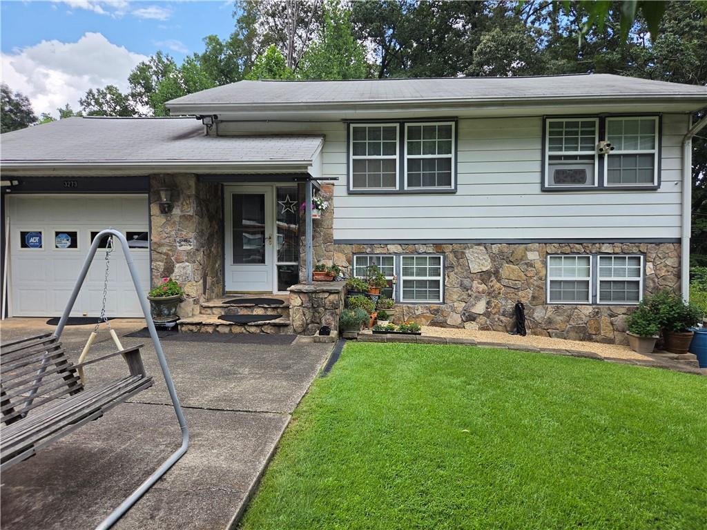 3273 Pin Oak Cir., Atlanta, GA 30340