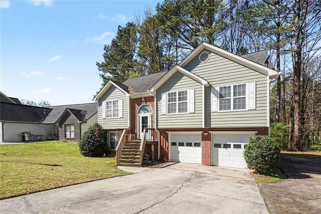 458 Padens Valley Ct., Lawrenceville, GA 30044