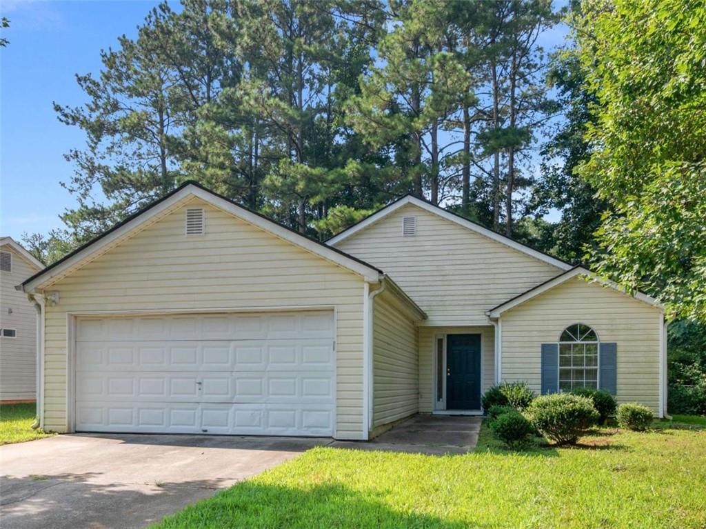261 Brandon Ridge Cir., Stockbridge, GA 30281