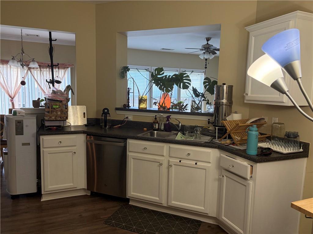 1631 Gardner Park Ct., Lawrenceville, GA 30043