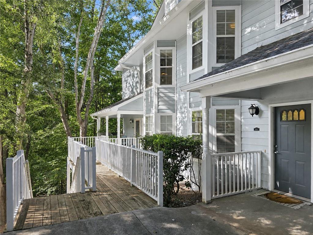 3940 Riverlook Pkwy. #203, Marietta, GA 30067