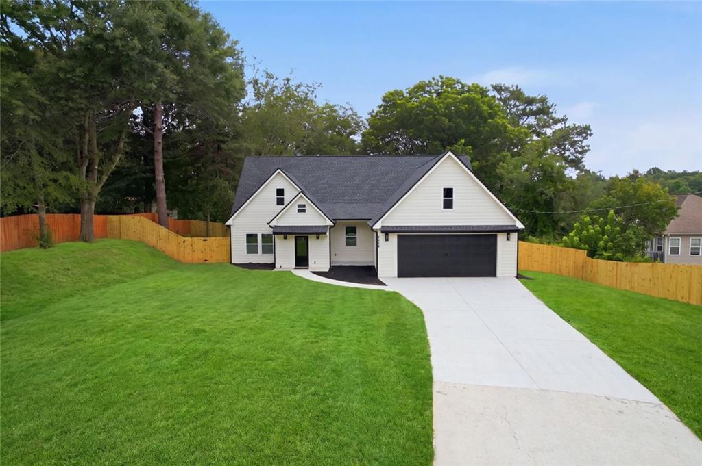 4228 Leola Rd., Douglasville, GA 30135