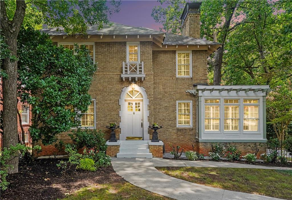 1180 Cameron Ct., Atlanta, GA 30306