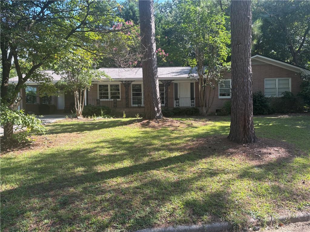 211 Bennett Cir., Carrollton, GA 30117