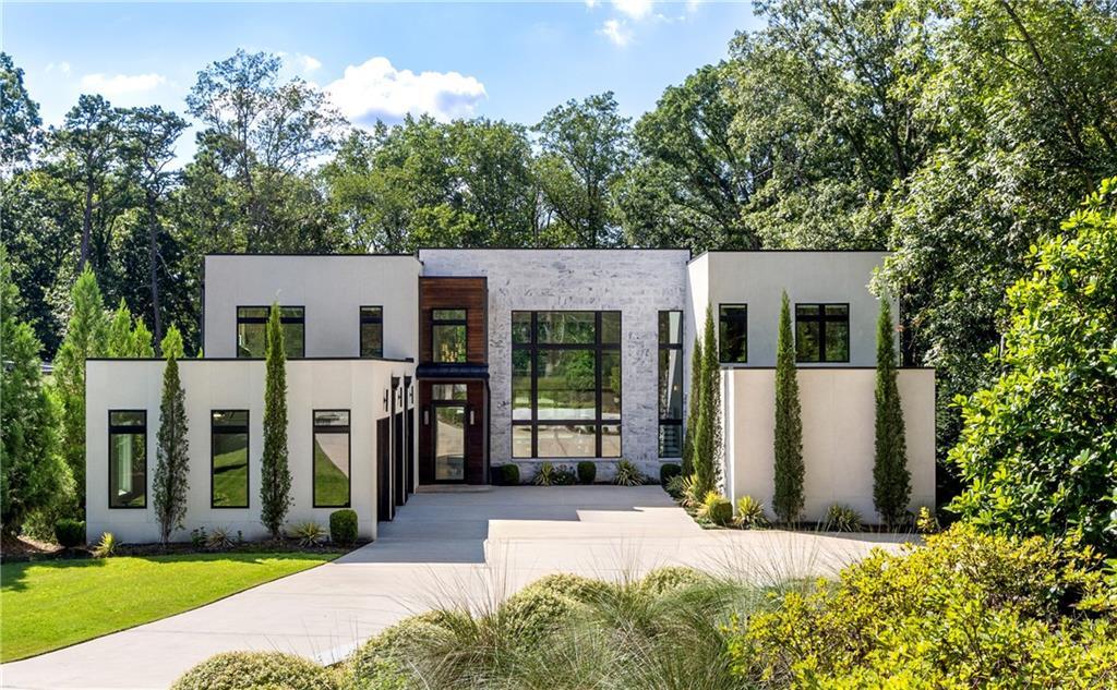 1105 Moores Mill Rd., Atlanta, GA 30327