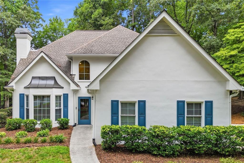 181 W Lake Dr., Roswell, GA 30075