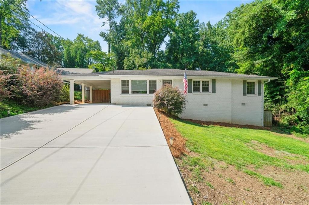 31 W Belle Isle Rd., Sandy Springs, GA 30342